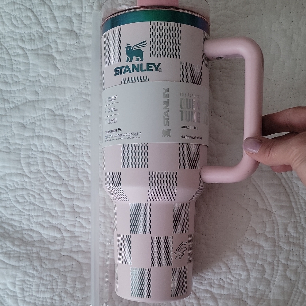 Stanley LV  Pink Check 40oz Tumbler with Handle